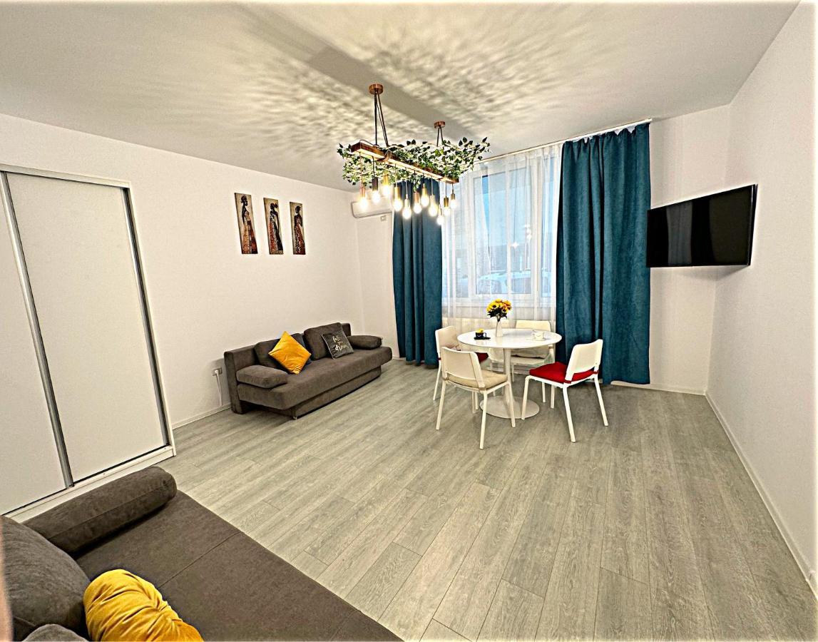 Hezo Sunshine Studio And Apartment 那沃达利 外观 照片