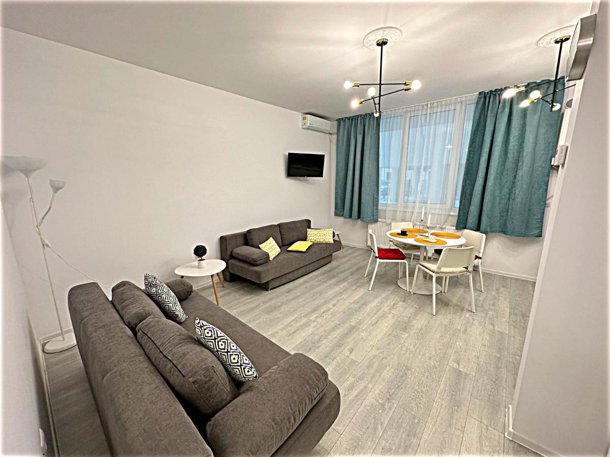 Hezo Sunshine Studio And Apartment 那沃达利 外观 照片
