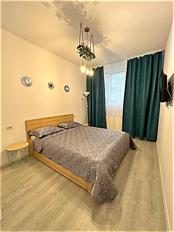Hezo Sunshine Studio And Apartment 那沃达利 外观 照片